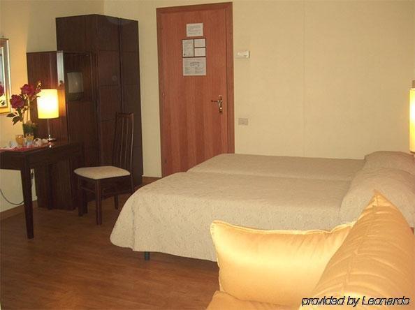 Novecento 3* Rom